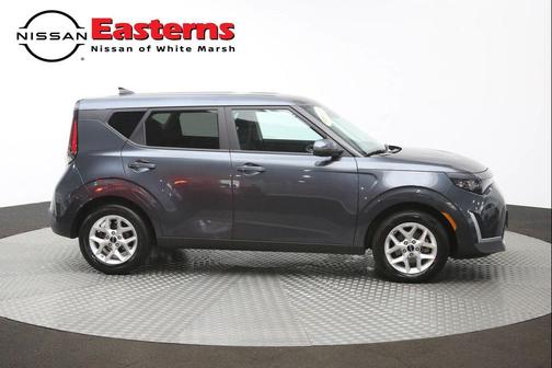 Gravity Gray 2025 Kia Soul LX