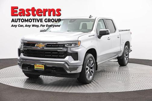 Silver Ice Metallic 2022 Chevrolet Silverado 1500 LT