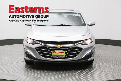 2022 Chevrolet Malibu FWD LT