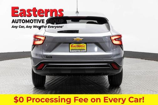 Sterling Gray Metallic 2024 Chevrolet Trax LS