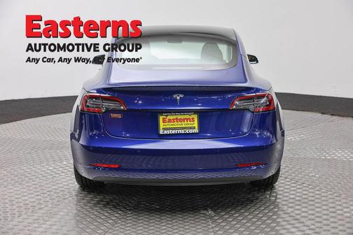 Deep Blue Metallic 2020 Tesla Model 3 Standard Range