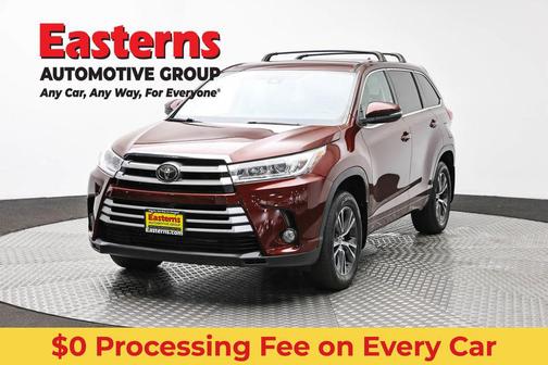 Ooh La La Rouge Mica 2018 Toyota Highlander LE Plus