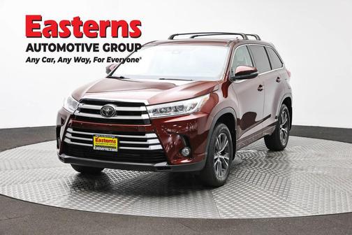 Ooh La La Rouge Mica 2018 Toyota Highlander LE Plus