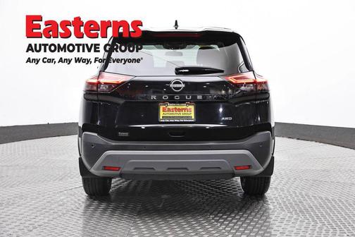 Super Black 2023 Nissan Rogue S