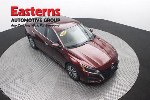 Garnet Pearl Metallic 2023 Nissan Altima 2.5 SV