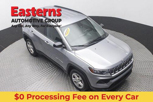 Baltic Gray Metallic Clearcoat 2024 Jeep Compass Latitude