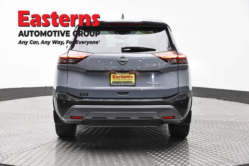 Boulder Gray Pearl 2023 Nissan Rogue SL