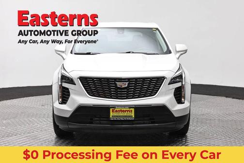 Crystal White Tricoat 2019 Cadillac XT4 Luxury