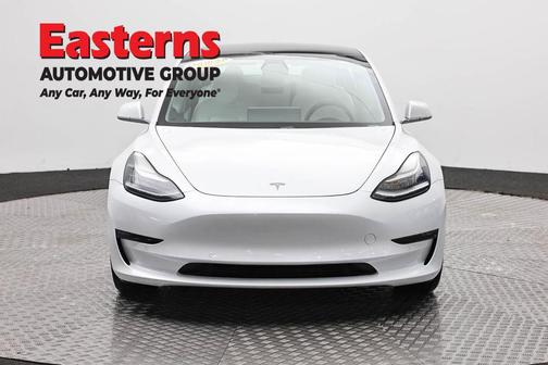 Pearl White Multi-Coat 2020 Tesla Model 3 Performance