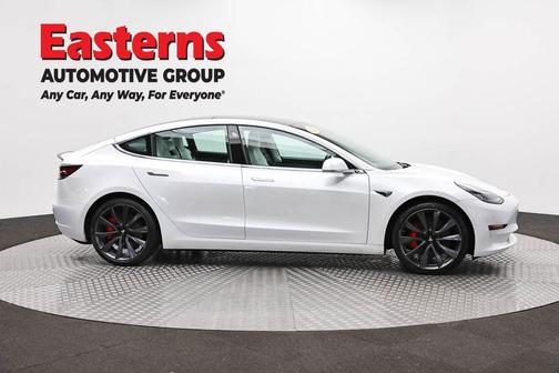 Pearl White Multi-Coat 2020 Tesla Model 3 Performance