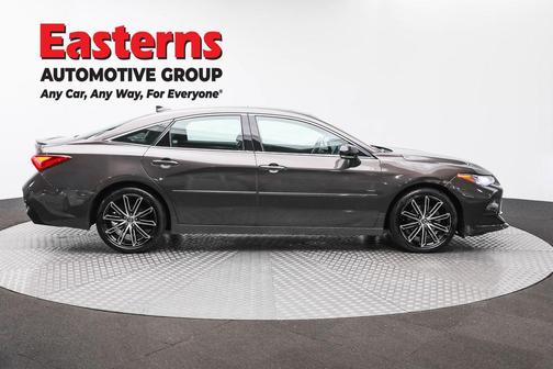 2019 Toyota Avalon Touring