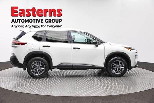 Glacier White 2023 Nissan Rogue S