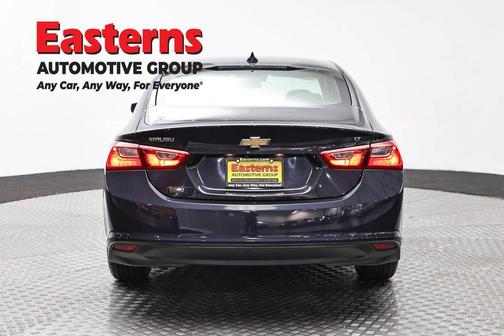 Dark Ash Metallic 2023 Chevrolet Malibu FWD 1LT