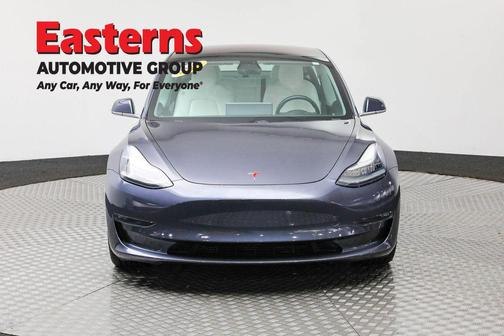 Silver 2018 Tesla Model 3 Long Range