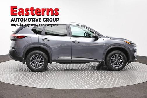 Gun Metallic 2023 Nissan Rogue S