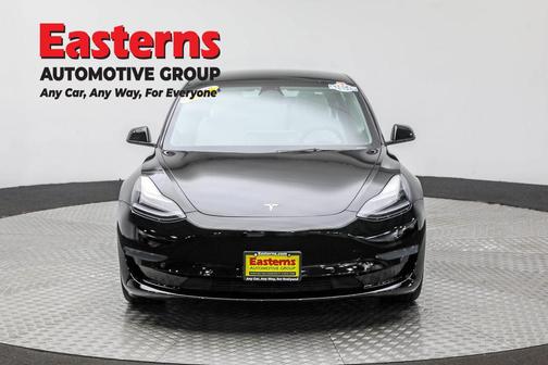 2022 Tesla Model 3 Standard Range