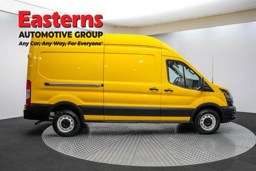 2021 Ford Transit-250 Base