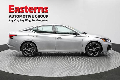 2023 Nissan Altima SR Intelligent AWD