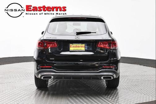 Black 2022 Mercedes-Benz GLC 300 4MATIC