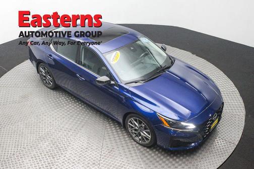 2023 Nissan Altima SR VC-Turbo FWD