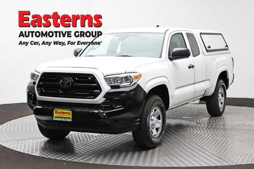 Super White 2018 Toyota Tacoma SR