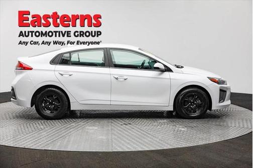 2022 Hyundai IONIQ Hybrid Blue