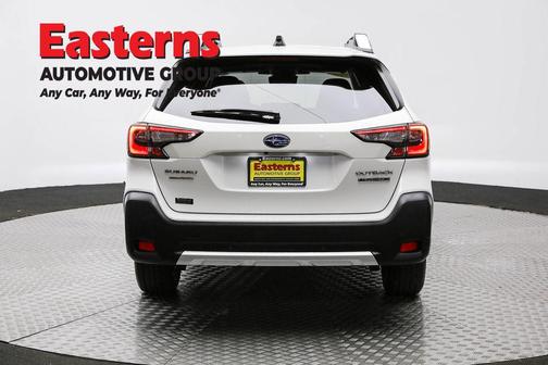 2023 Subaru Outback Touring XT