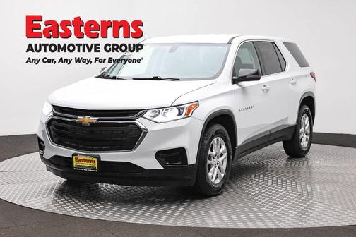 Summit White 2021 Chevrolet Traverse LS