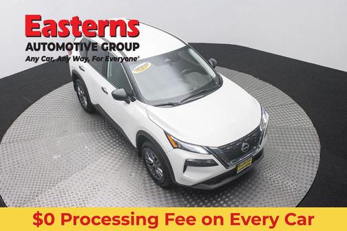 Pearl White Tricoat 2021 Nissan Rogue SV