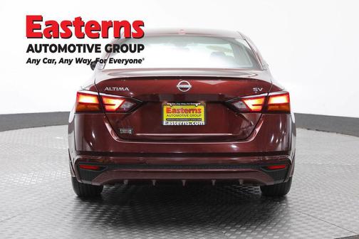 Garnet Pearl Metallic 2023 Nissan Altima 2.5 SV
