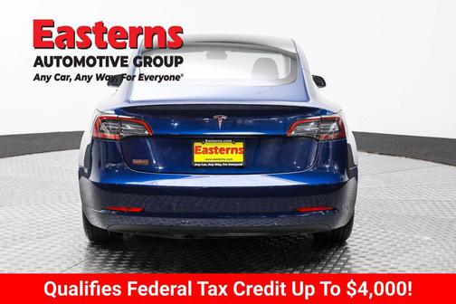 2022 Tesla Model 3 Standard Range