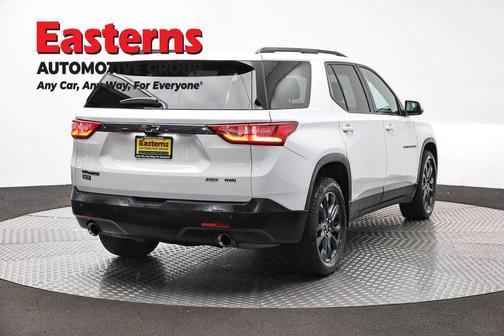 Summit White 2021 Chevrolet Traverse RS