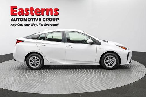 2022 Toyota Prius LE