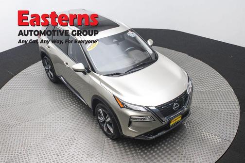 2022 Nissan Rogue SL