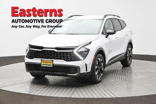 Glacial White Pearl 2023 Kia Sportage X-Line