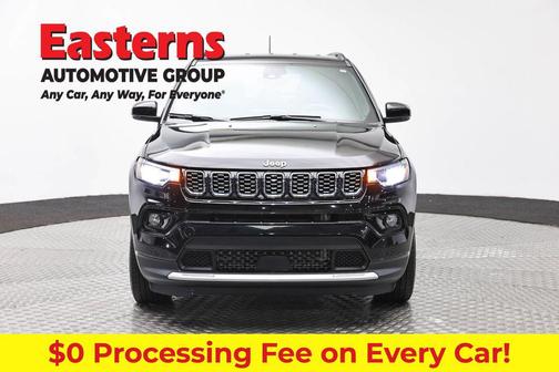 Diamond Black Crystal Pearlcoat 2025 Jeep Compass Limited