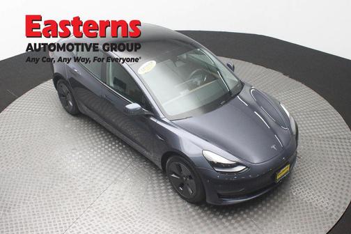 Gray 2023 Tesla Model 3 Standard Range