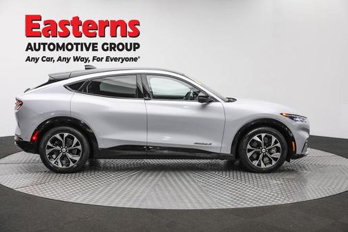 2022 Ford Mustang Mach-E Premium