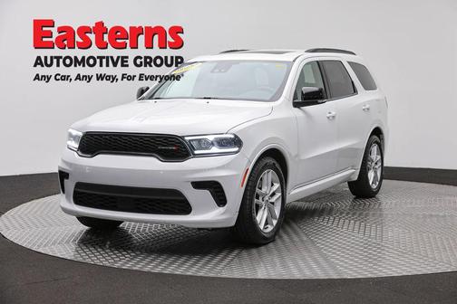 White Knuckle Clearcoat 2024 Dodge Durango GT Plus