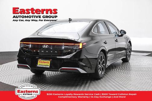 Abyss Black 2025 Hyundai SONATA SEL