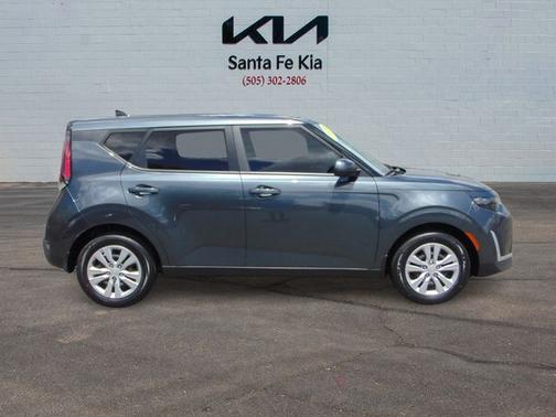 Gray 2024 Kia Soul LX