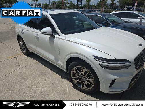 Uyuni White 2023 Genesis GV70 2.5T AWD