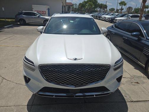Uyuni White 2023 Genesis GV70 2.5T AWD