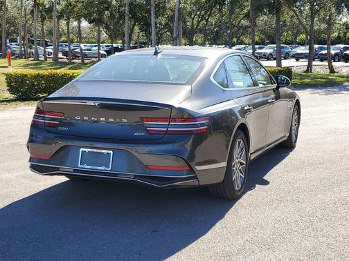 2025 Genesis G80 2.5T AWD
