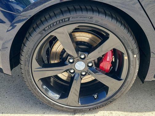 2026 Genesis G70 3.3T RWD Sport Prestige