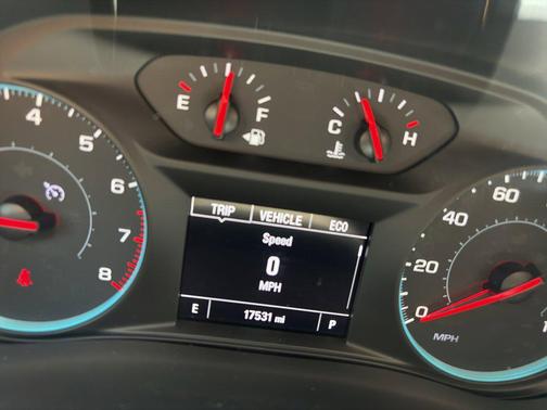 Mosaic Black Metallic 2020 Chevrolet Traverse LS