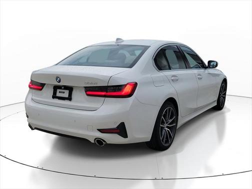2019 BMW 330 330i