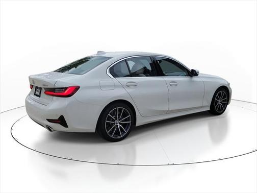 2019 BMW 330 330i