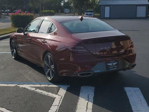 2025 Genesis G70 2.5T AWD