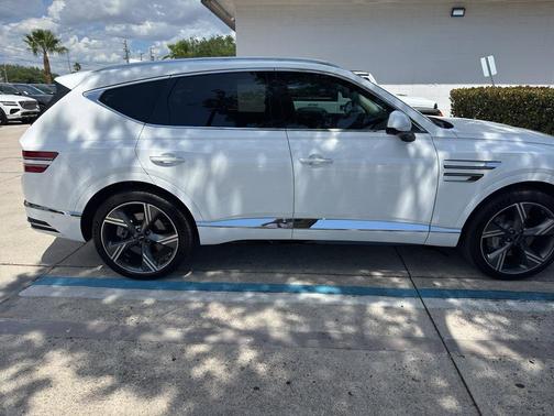 Alta White 2025 Genesis GV80 3.5T